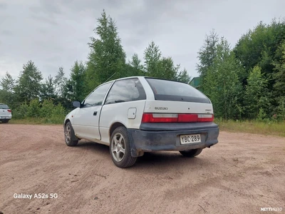 Suzuki Swift 1995, kuva 4/14