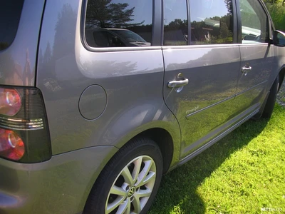 Volkswagen Touran Touran 2010, kuva 5/23