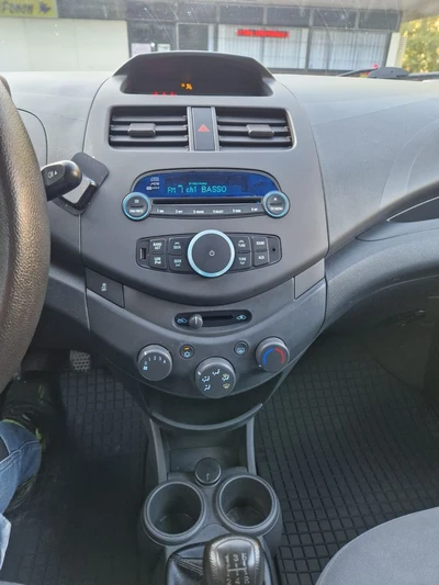 Chevrolet Spark 5-ov + AC 1,0 50kW MT5 2012, kuva 7/12