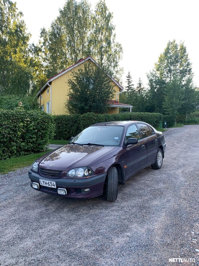 Toyota Avensis