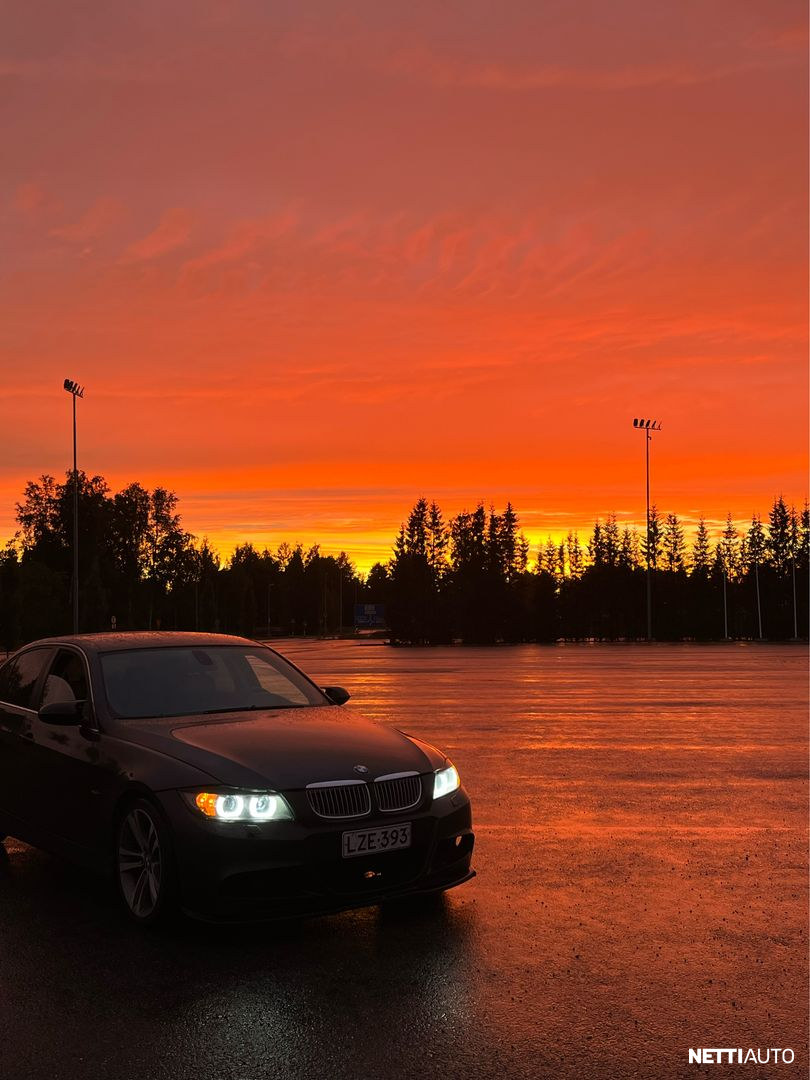 BMW 325