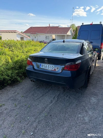 BMW 545 2004, kuva 3/5