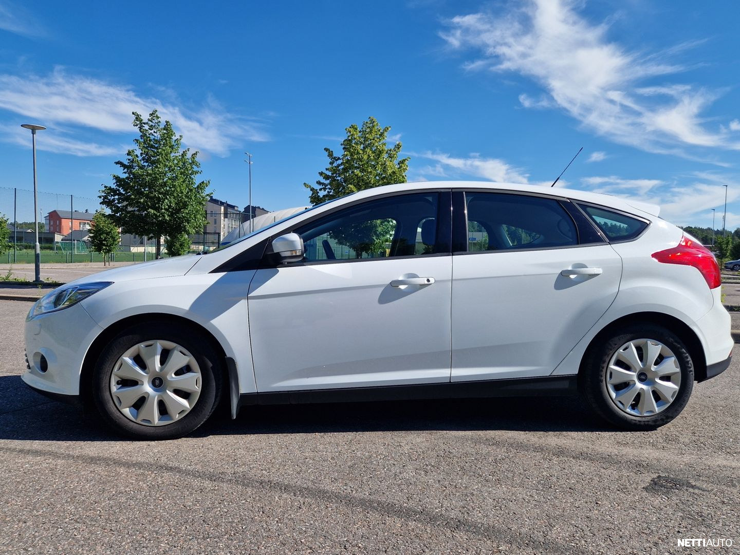 Ford Focus 2012, photo 2/17