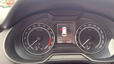 Skoda Octavia 2,0 TDI 184 4x4 Scout DSG 2015, kuva 7/8