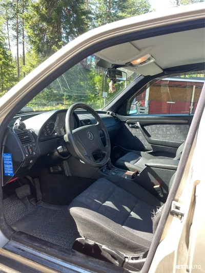 Mercedes-Benz 180 1996, kuva 5/11