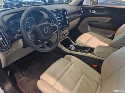 Volvo XC40 2024, photo 5/22