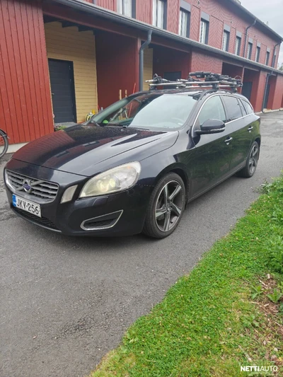 Volvo V60 2013, photo 2/13