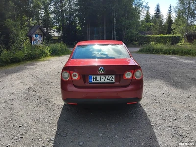 Volkswagen Jetta 2008, photo 4/10