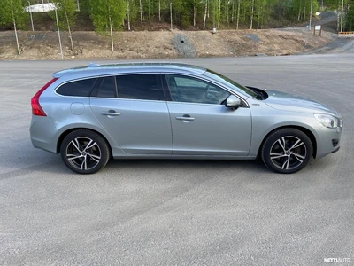 Volvo V60 D6 Summum+ plug in hybrid aut 2013, photo 6/17