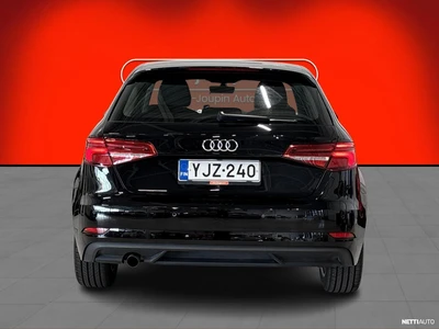 Audi A3 2018, photo 7/44