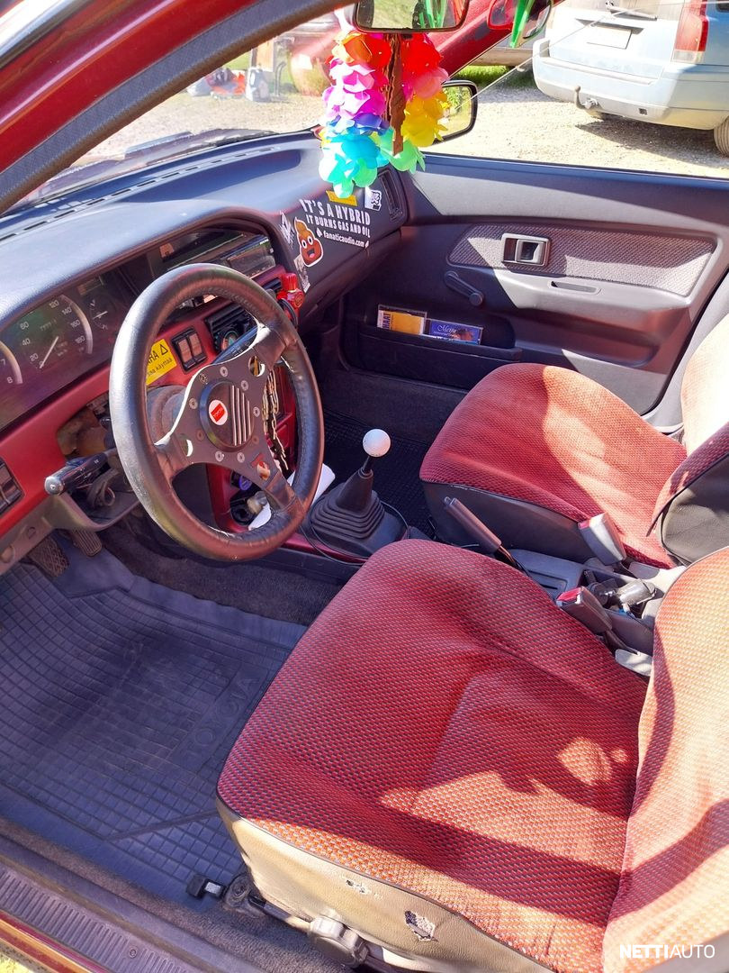 Toyota Corolla 1988, photo 5/6
