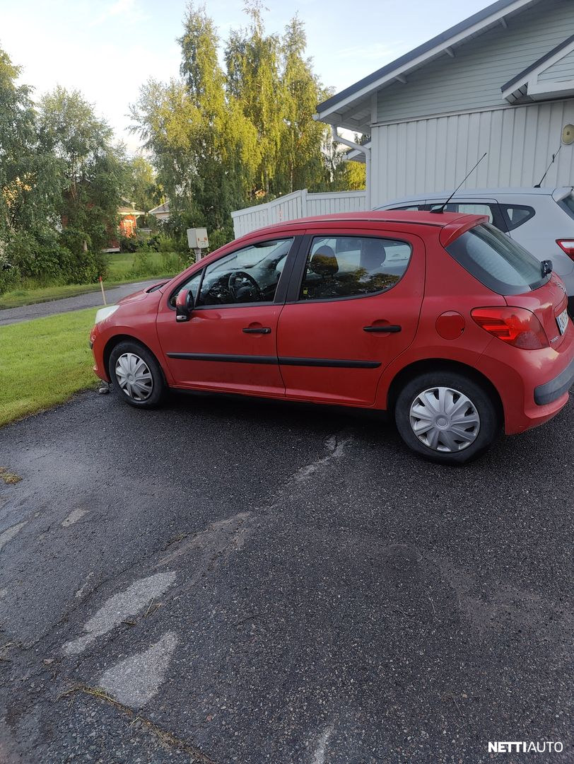 Peugeot 207