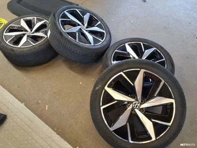 Volkswagen ID.4 GTX Top Sport Plus 2022, photo 4/5