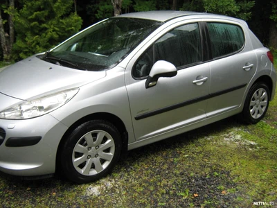 Peugeot 207 Trendy VTi 95 5-ov. Platinum 2008, kuva 3/13