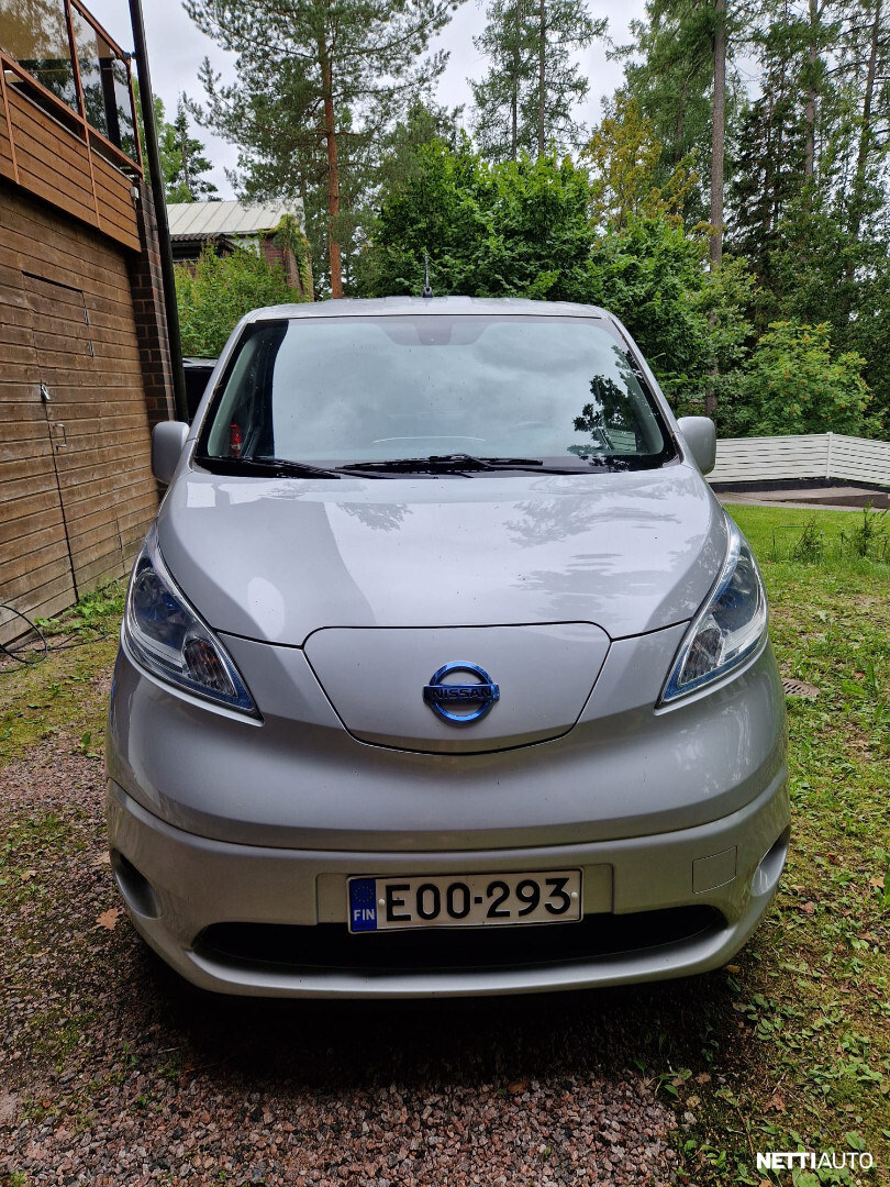 Nissan e-NV200