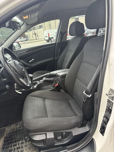 BMW 520 2010, photo 5/8