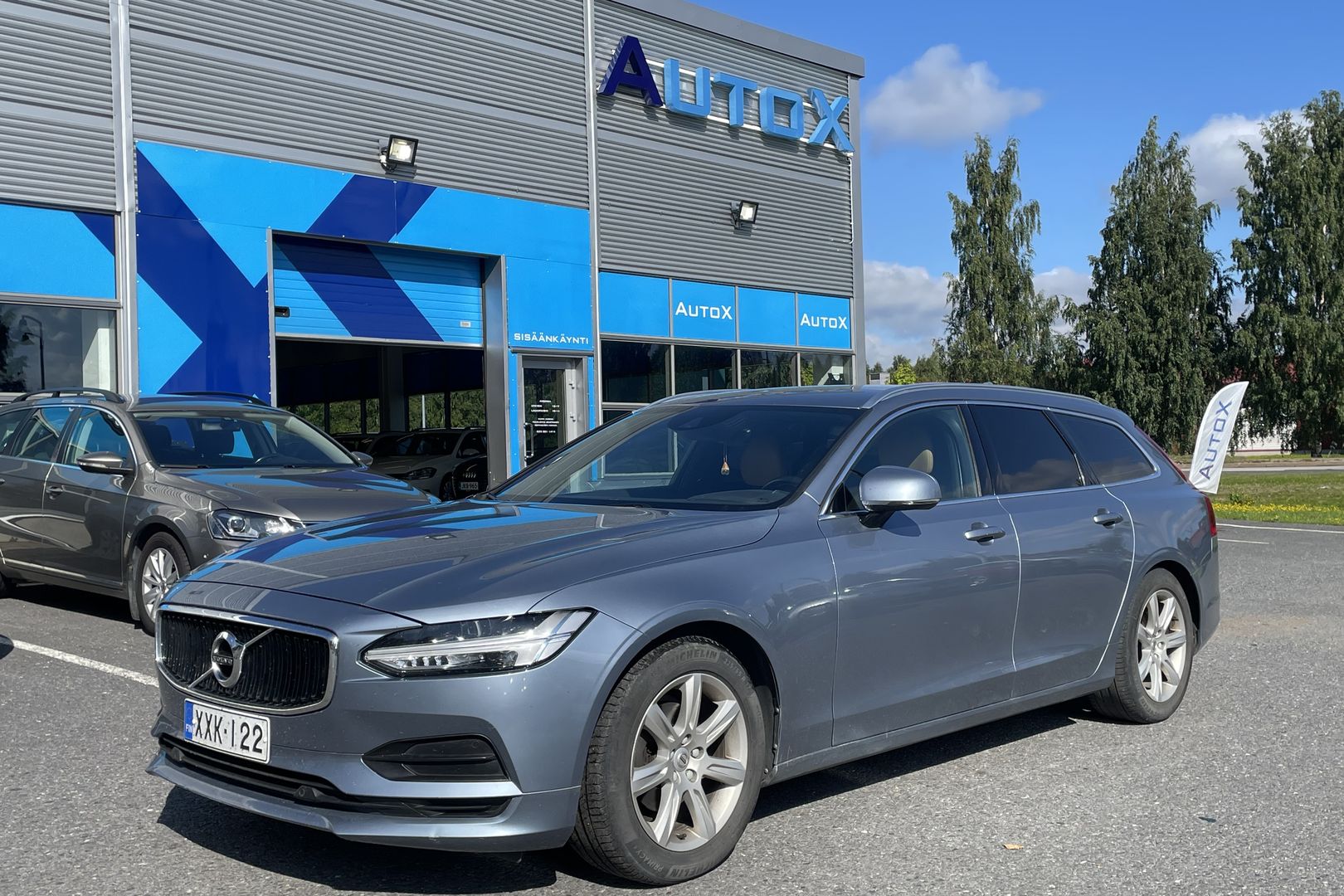 Volvo V90