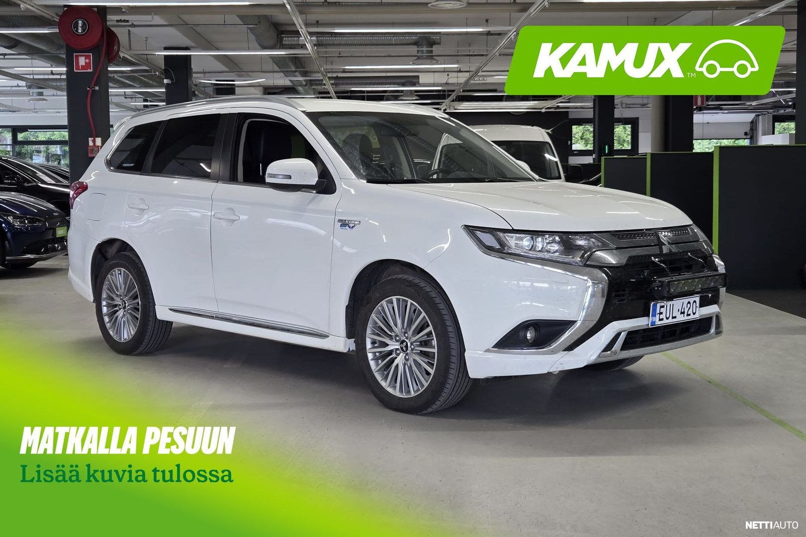 Mitsubishi Outlander PHEV Instyle Business 4WD 5P