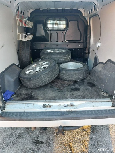 Ford Transit Connect 2013, photo 6/7