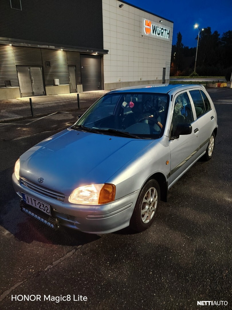 Toyota Starlet