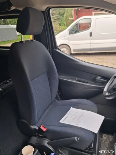 Nissan NV200 2011, kuva 3/10