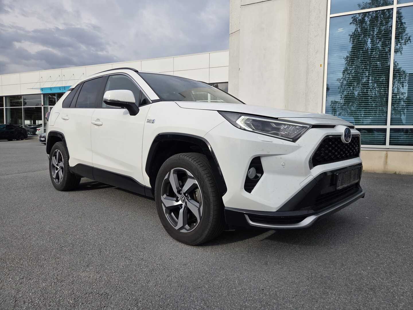 Toyota RAV4 Plug-In