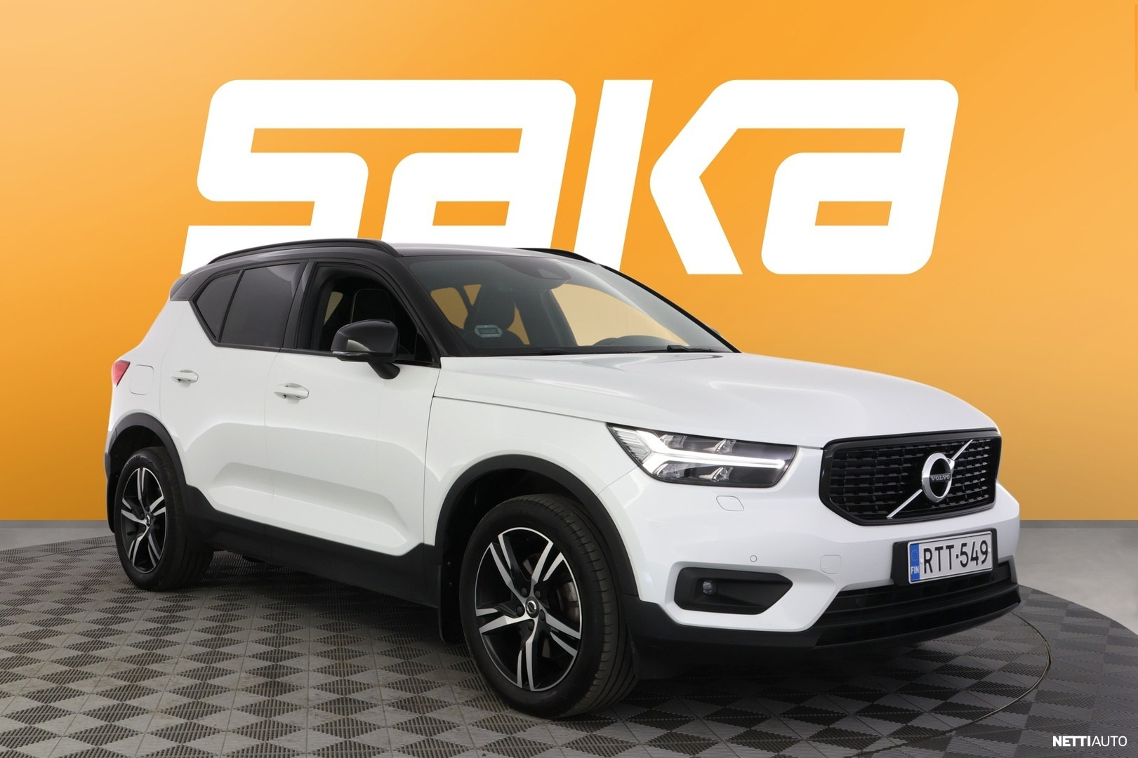 Volvo XC40