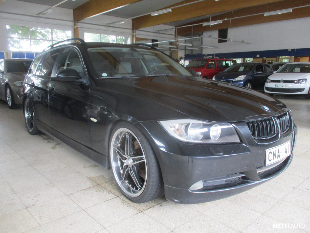 BMW 325