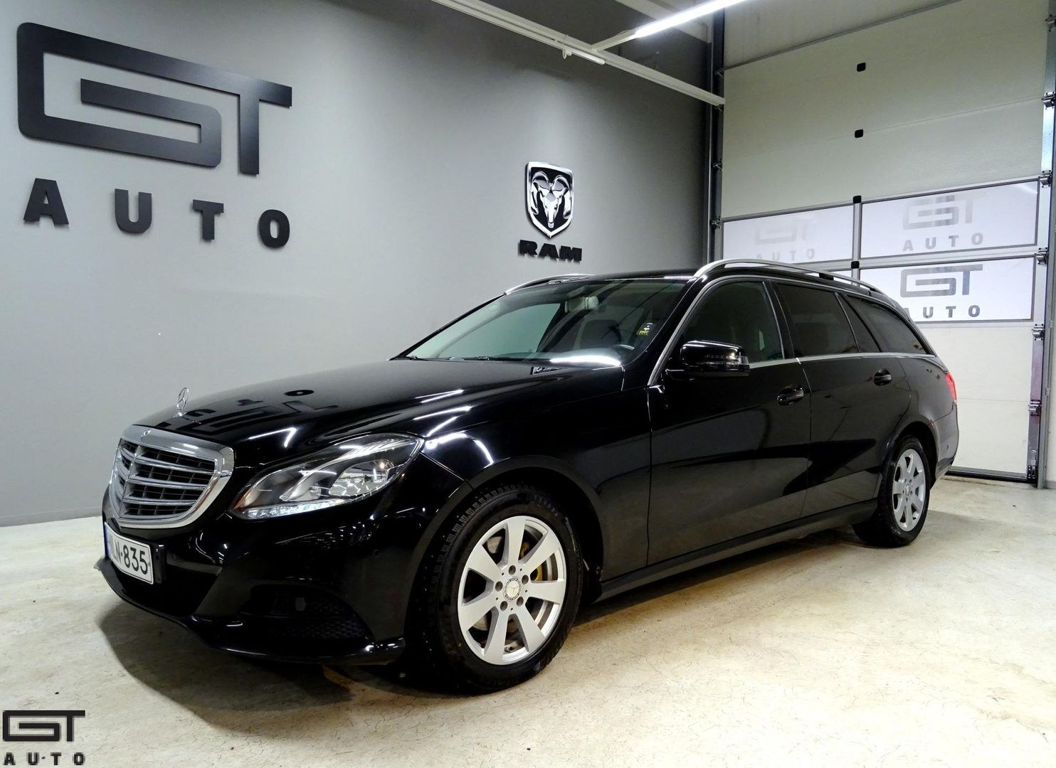 Mercedes-Benz E