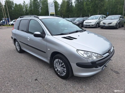 Peugeot 206 2004, photo 5/8