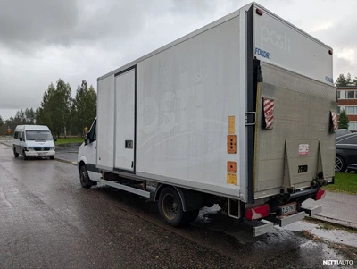 Volkswagen Crafter 2012, photo 2/10