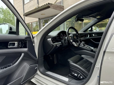 Porsche Panamera 4 E-Hybrid 340kW PDK 2020, kuva 4/10