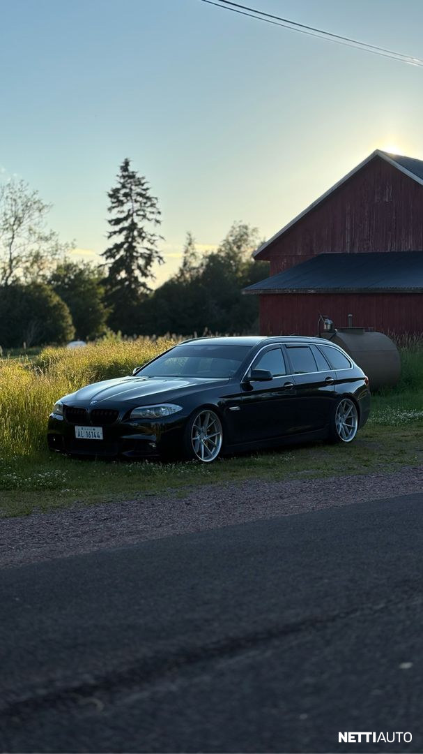 BMW 525