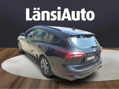 Ford Focus 2023, photo 5/8