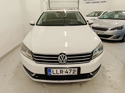 Volkswagen Passat 2012, photo 5/13