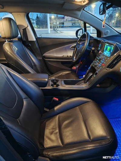 Opel Ampera 2012, kuva 3/10