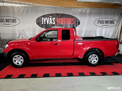 Nissan Navara 2009, photo 3/12