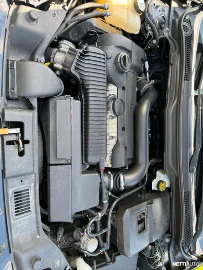 Volvo C30 T5 2011, kuva 5/24