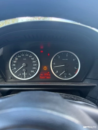 BMW 525 2005, photo 6/9