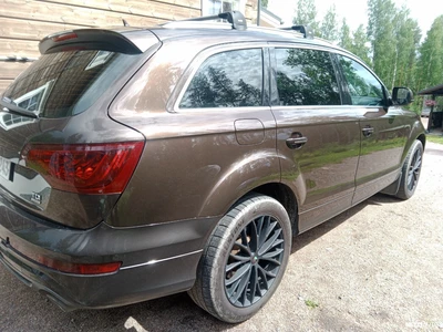 Audi Q7 2011, kuva 3/21