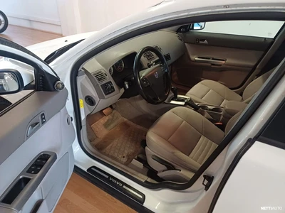 Volvo V50 STW 2.5 T5 Automatic 2005, photo 7/12