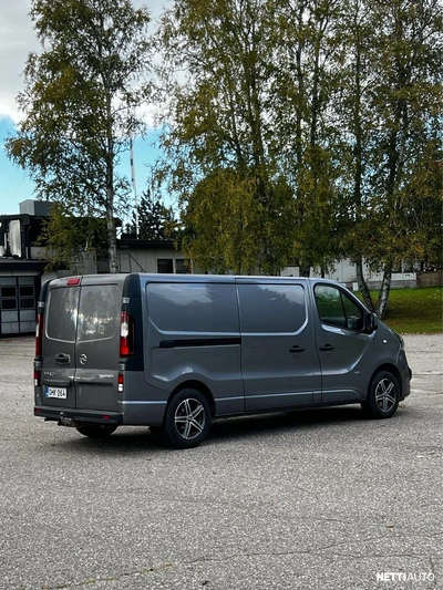 Opel Vivaro 2017, photo 2/10