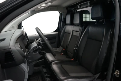 Toyota Proace L2H1 2,0 D 180 Automaatti 2017, photo 6/17