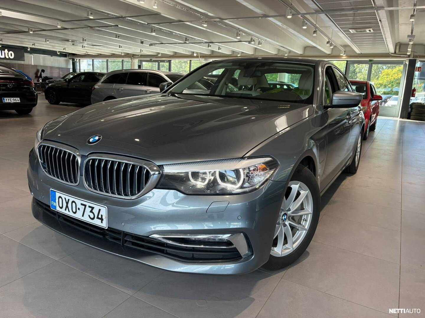 BMW 530