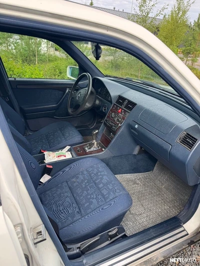 Mercedes-Benz C 220 1996, photo 5/16
