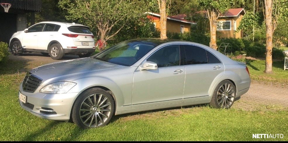 Mercedes-Benz S