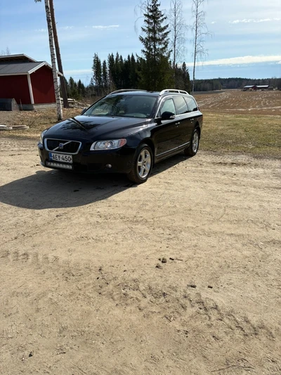 Volvo V70 2,4D Summum Business aut 2008, kuva 1/10