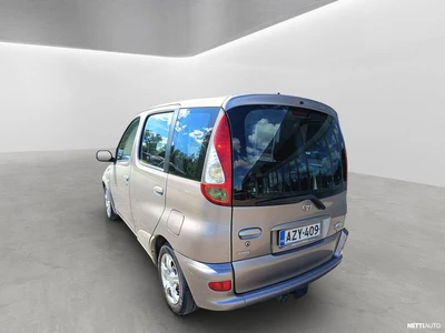 Toyota Yaris Verso 2003, photo 7/23