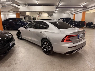 Volvo S60 2021, kuva 2/8