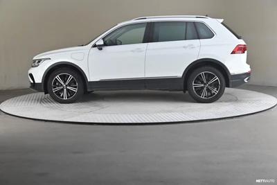 Volkswagen Tiguan 2023, photo 4/10